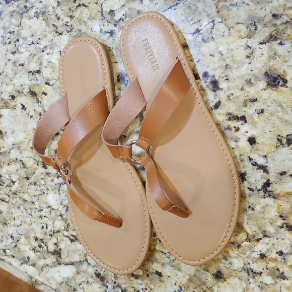 Forever 21 samdals - Picture 1 of 4